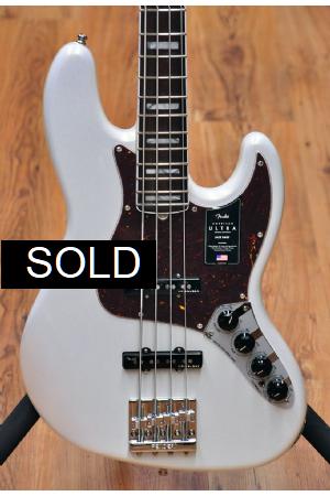 Fender American Ultra Jazz Bass Arctic White Fender American Ultra Jazz Bass Arctic White